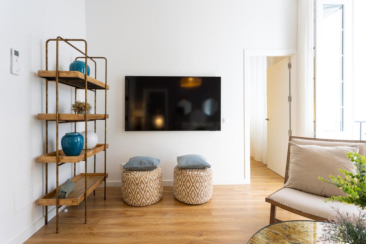 Pleasant Apartment In Malaga Center 2º Екстер'єр фото